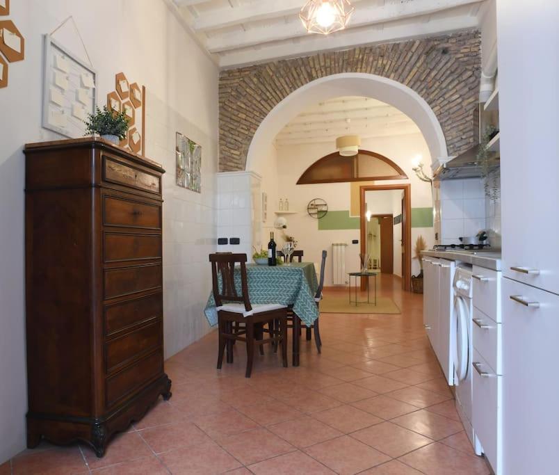 רומא Locanda Cappellari - Campo De' Fiori מראה חיצוני תמונה